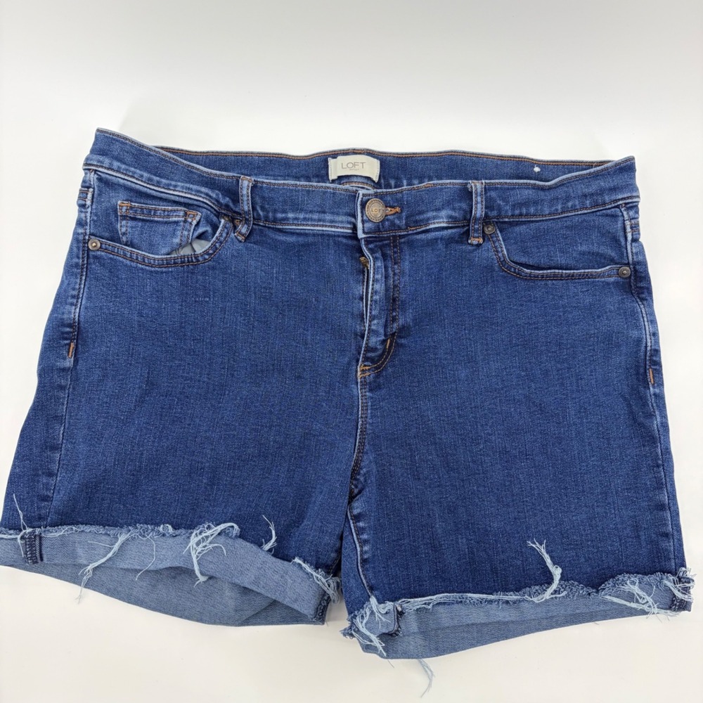 LOFT Outlet Denim Shorts Women 14 Blue Dark Wash Frayed‎ Raw Hem Stretch Casual